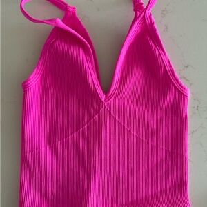 Never worn, FP Movement tank top. Size xs, pink